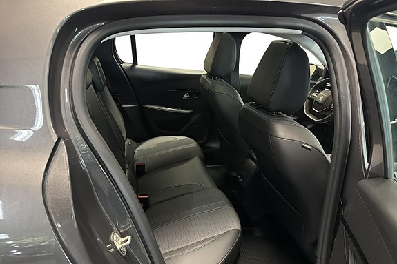 Peugeot 208 13 of 19