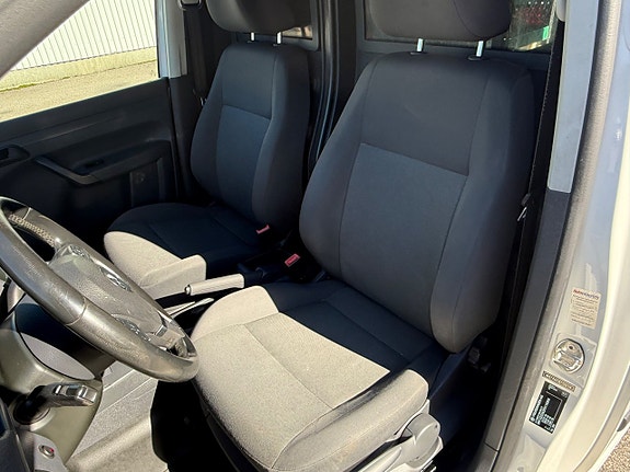 Volkswagen Caddy Maxi 10 of 12