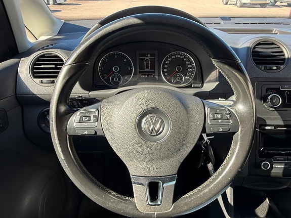 Volkswagen Caddy Maxi 9 of 12
