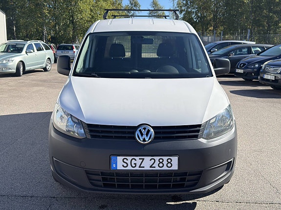 Volkswagen Caddy Maxi 2 of 12