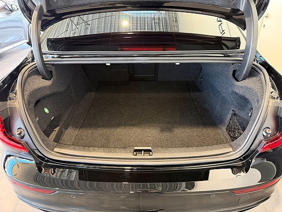 Volvo S60 25 of 25