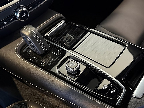 Volvo S60 20 of 25