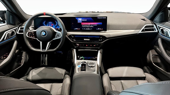 BMW i4 4 of 9