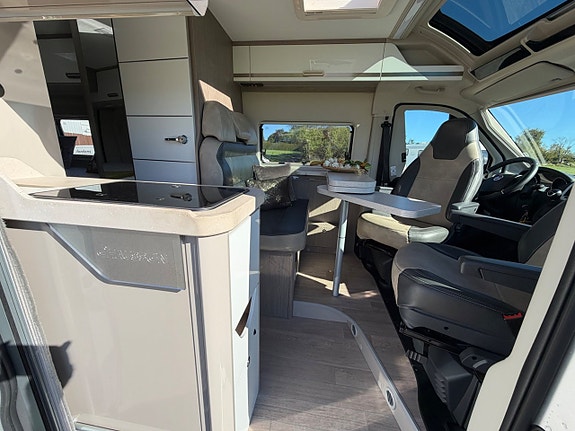 Chausson *5.99m*9-växlad automat*160hk*Dieselvärme*Solcell*Lithiumbatteri 6 of 24