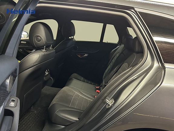 Mercedes-Benz C200 9 of 10