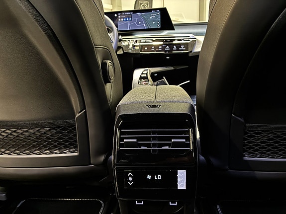 Peugeot 5008 18 of 25
