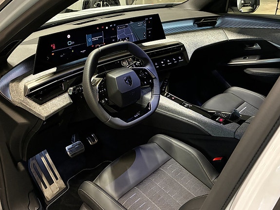 Peugeot 5008 14 of 25