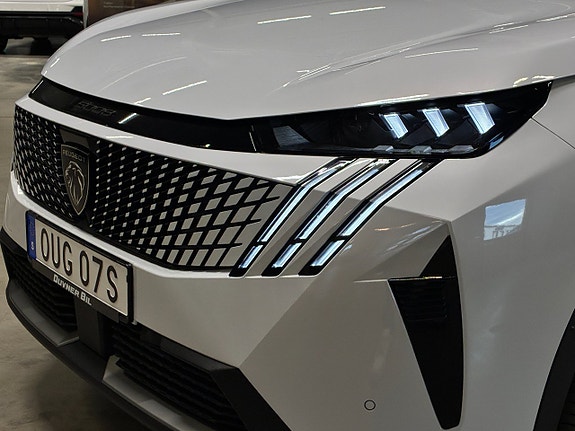 Peugeot 5008 8 of 25