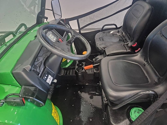 John Deere HPX 815 E Gator 8 of 10