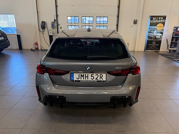 BMW 120 4 of 10