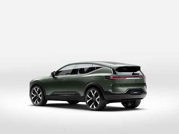 Polestar 3 2 of 7