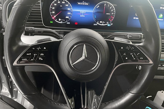 Mercedes-Benz GLE350 de 13 of 19