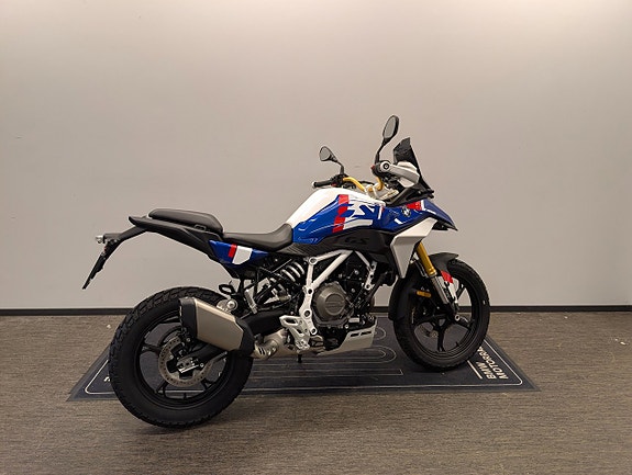 BMW F450GS Trophy Demo 3 of 6
