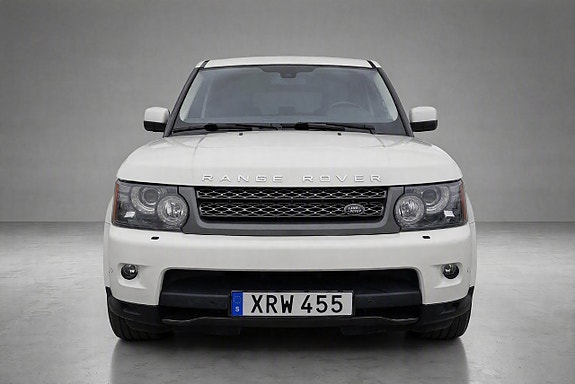 Land Rover Range Rover Sport 6 of 15