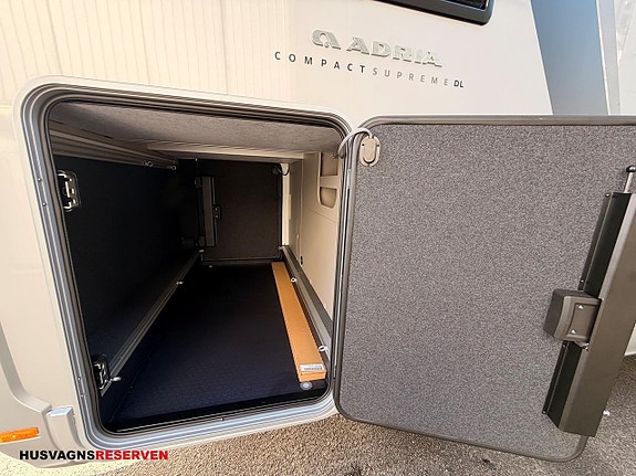 Adria COMPACT SUPREME DL - FIAT 6E 2,2 140HP 35L 4 of 26