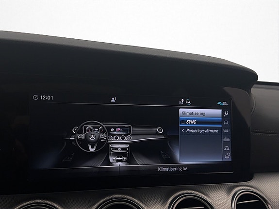 Mercedes-Benz E220 24 of 30