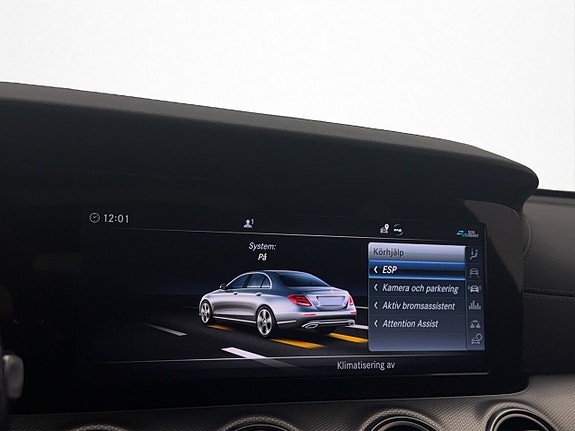 Mercedes-Benz E220 25 of 30