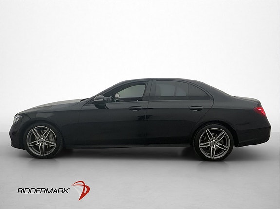 Mercedes-Benz E220 5 of 30
