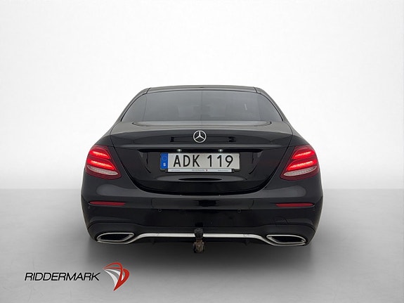 Mercedes-Benz E220 7 of 30