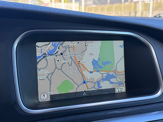 Volvo V40 8 of 15