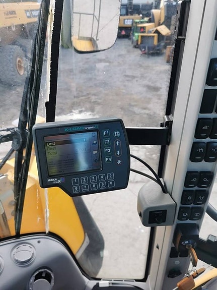 Volvo L 180 H 12 of 22