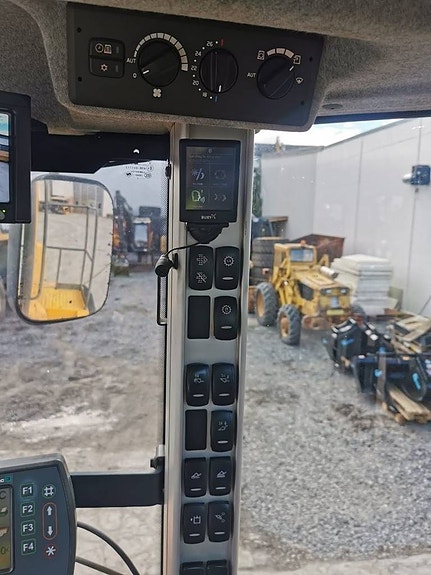 Volvo L 180 H 10 of 22