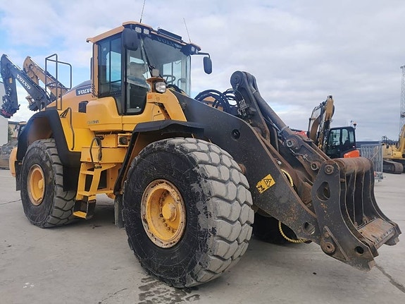 Volvo L 180 H 3 of 22