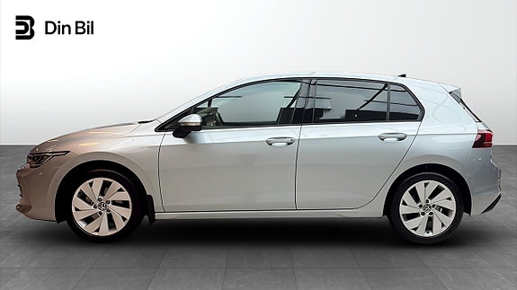Volkswagen Golf I 2 of 17