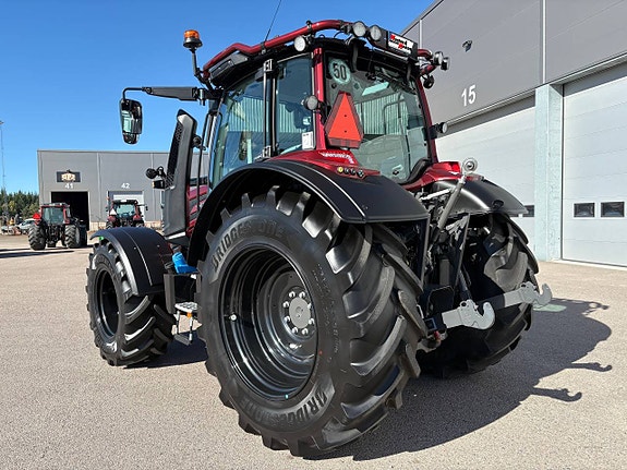 Valtra N175 Direct Skogsutrustad / frontlyft & PTO 8 of 10