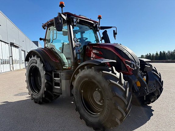 Valtra N175 Direct Skogsutrustad / frontlyft & PTO 4 of 10