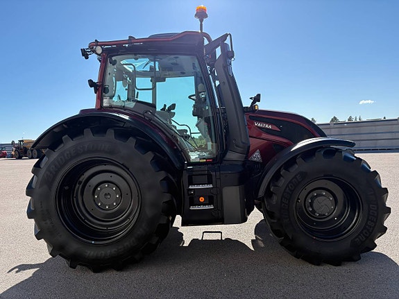 Valtra N175 Direct Skogsutrustad / frontlyft & PTO 5 of 10