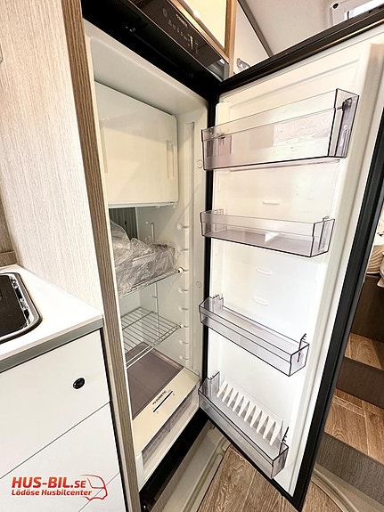 Pøssl Roadcruiser / 180hk / Litium / 2 x solpanel 7 of 23