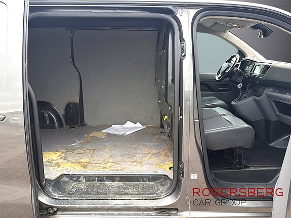 Opel Vivaro 10 of 17