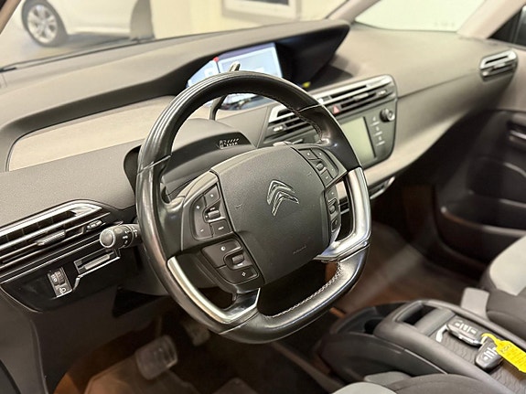 Citroen Grand C4 Picasso 4 of 16