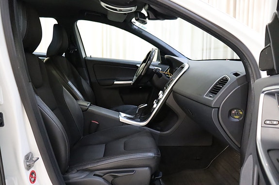 Volvo XC60 26 of 28