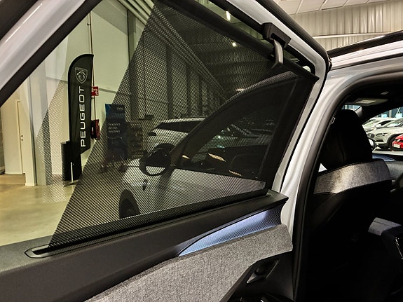 Peugeot 5008 16 of 25
