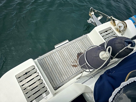 Nimbus 320 Coupe Yanmar 230hk diesel - Bog & akterpropeller 4 of 12