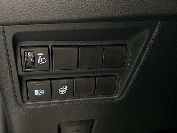 Toyota Yaris 15 of 30