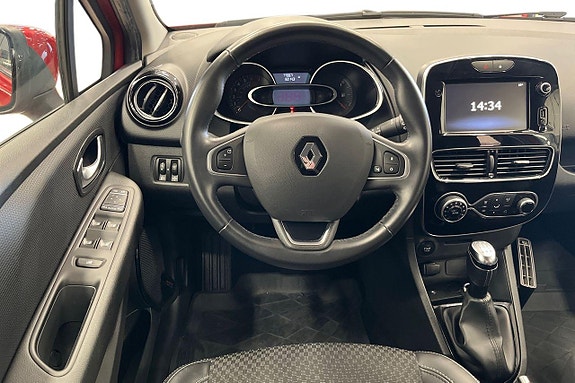 Renault Clio 15 of 26