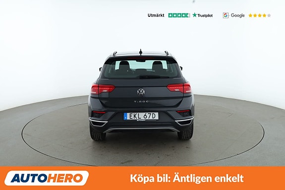 Volkswagen T-Roc 4 of 30