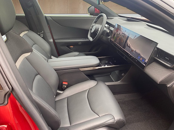 Mazda CX-6e 15 of 15