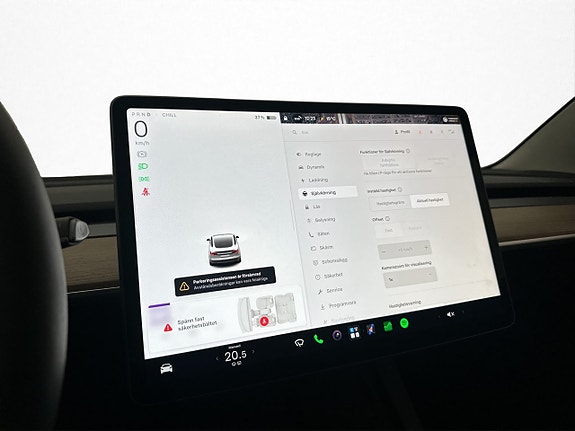 Tesla Model 3 21 of 30