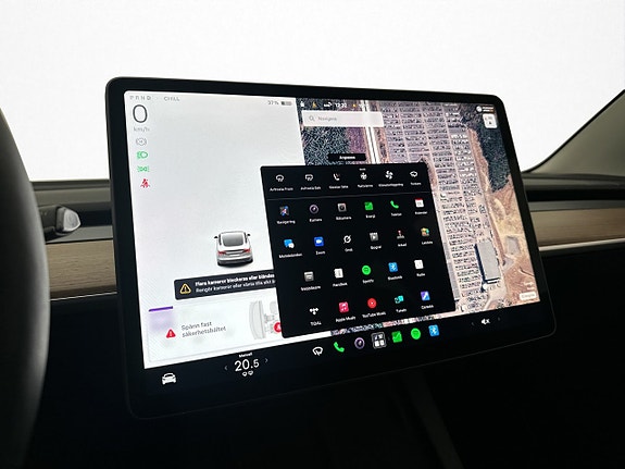 Tesla Model 3 18 of 30