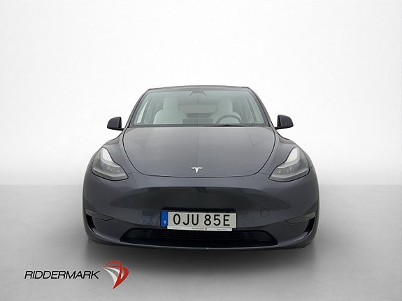 Tesla Model Y 2 of 30