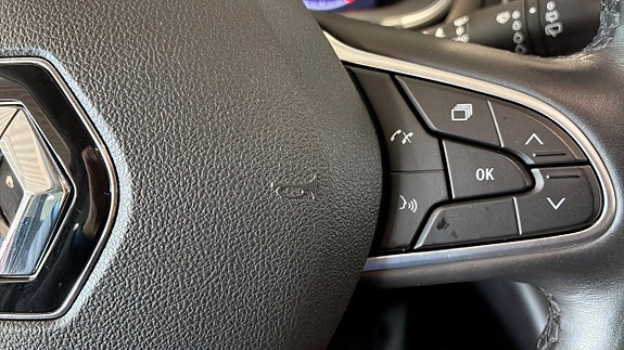 Renault Megane 16 of 19