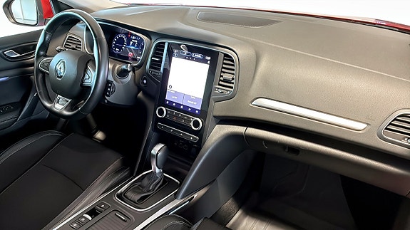 Renault Megane 12 of 19