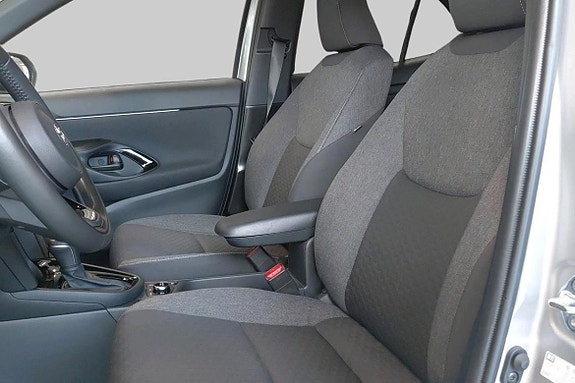 Toyota Yaris Cross 8 of 10