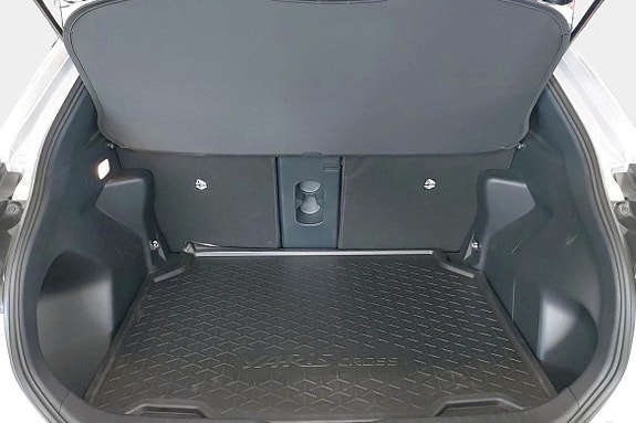 Toyota Yaris Cross 10 of 10
