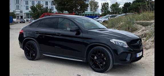 Mercedes-Benz GLE350 d 7 of 9
