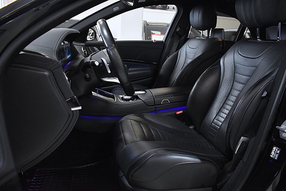 Mercedes-Benz S450 8 of 30